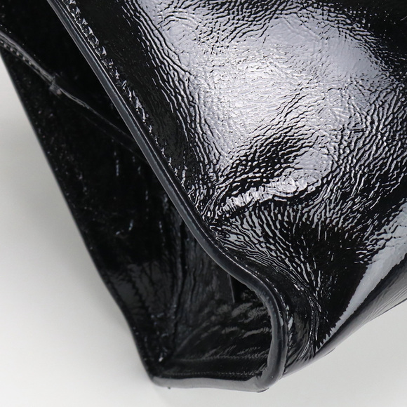 Saint Laurent Baby Cabas Handbag Enamel Black - Picture 8 of 10